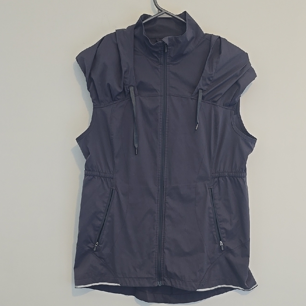 Lululemon Black Pack It Up Zip Up Vest Size 10